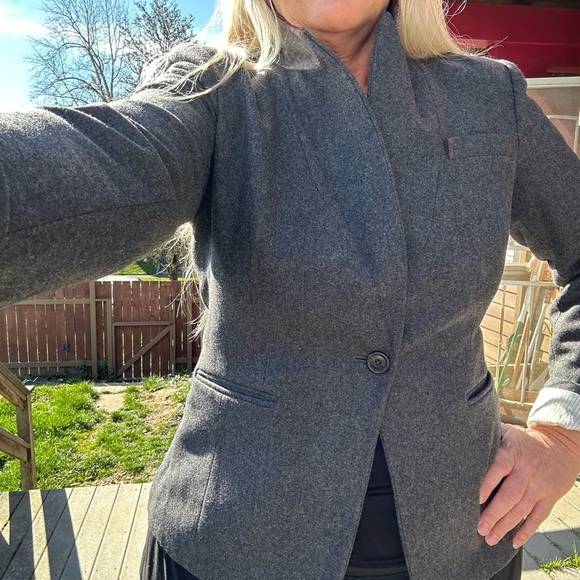 14 Banana Republic grey wool blazer w 1 front button & 3 outside pockets EUC - Picture 2 of 12